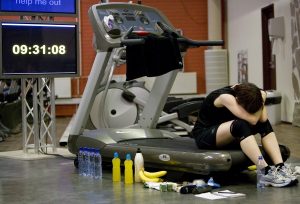 Weigh Me Down - GETINTHEBACKOFTHEVAN 2010 - ANTI Contemporary Art Festival - Image Courtesy of Pekka Mäkinen